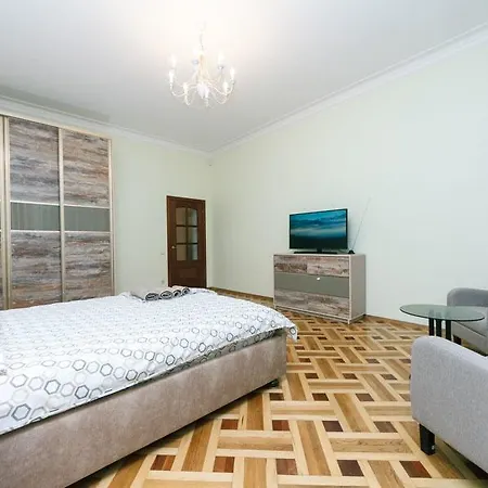 Vip 2 Bedroms Right Near Khreashatik Киев Экстерьер фото