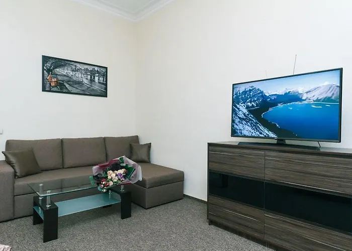 2 Bedroms Right Near Khreashatik